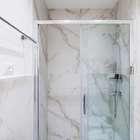 S&o - By Myhomeincomo Appartement *