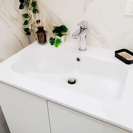 S&o - By Myhomeincomo Apartamento Como