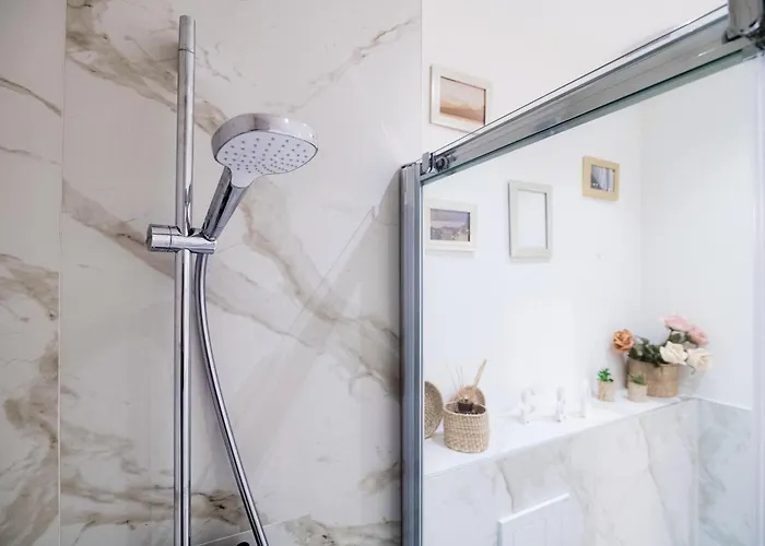 S&o - By Myhomeincomo Apartman *