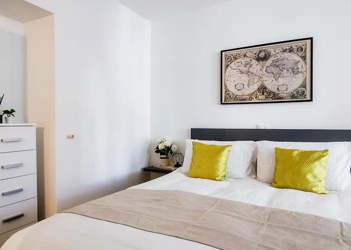 Apartman S&o - By Myhomeincomo *