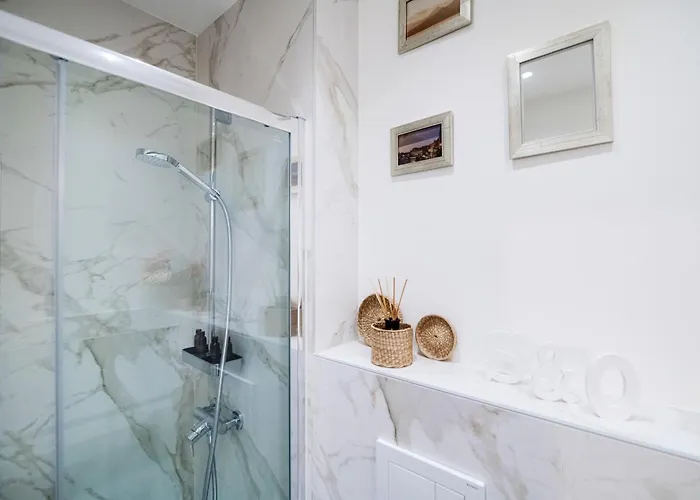 شقة S&o - By Myhomeincomo *