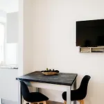 S&o - By Myhomeincomo Apartment Como